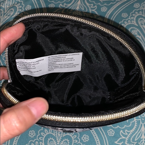 Set of 3 cosmetic bags - Picture 2 of 5